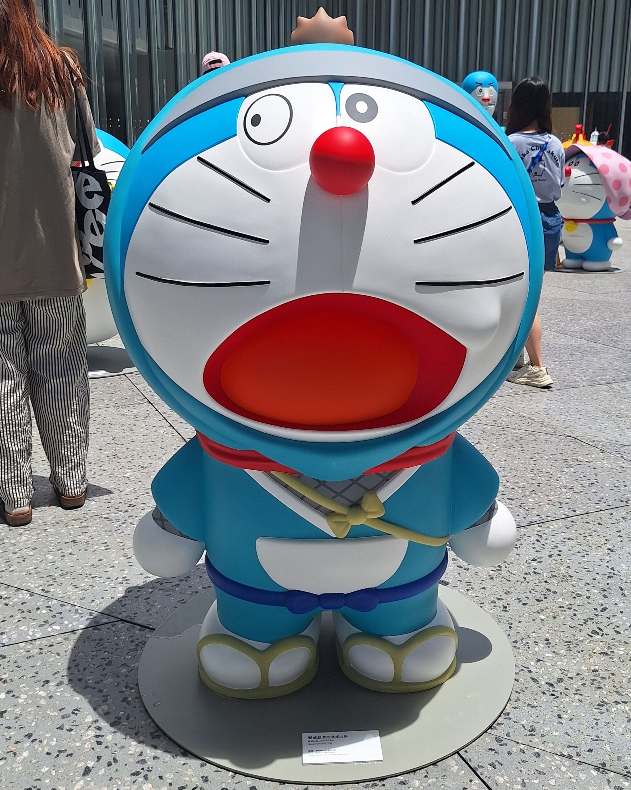 [雕塑] 變成忍者的哆啦A夢／變成忍者的多啦A夢（忍者になったドラえもん，Doraemon as a ninja）