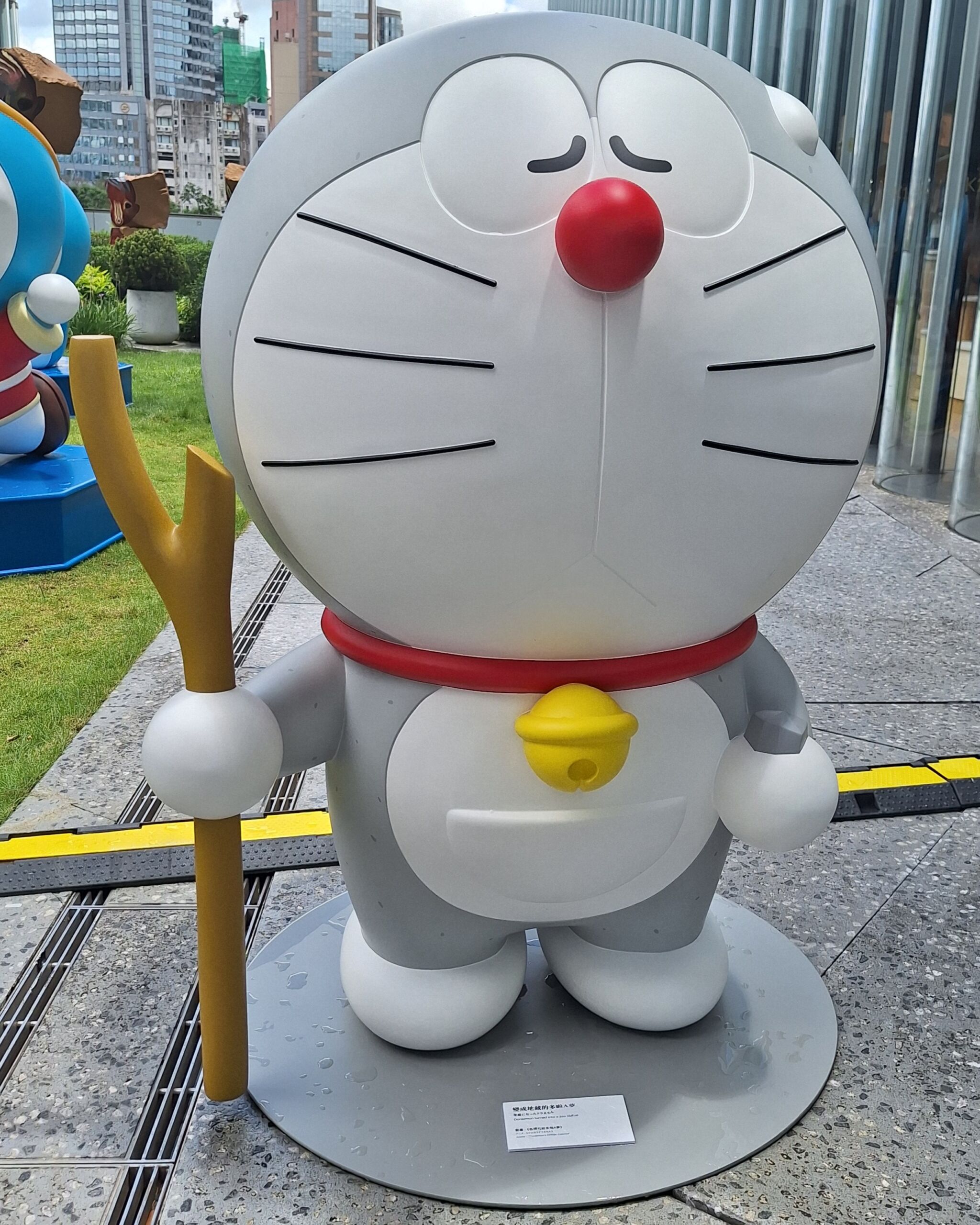 [雕塑] 變成地藏的哆啦A夢／變成地藏的多啦A夢（地蔵になったドラえもん，Doraemon turned into a jizo statue）