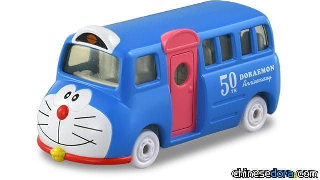 [台灣] TOMICA「哆啦A夢50週年紀念車」即將上市！小巴士有可愛的哆啦A夢設計唷